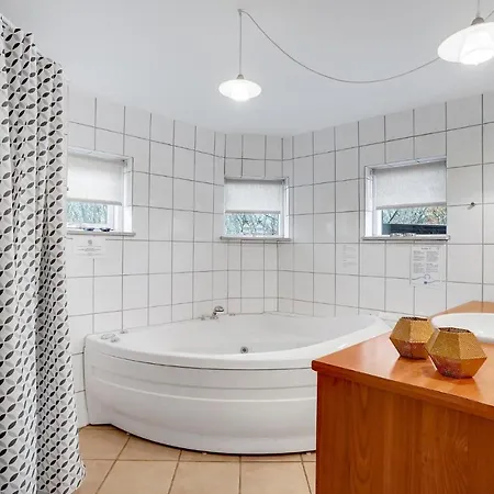 Gorgeous In Tarm With Sauna *